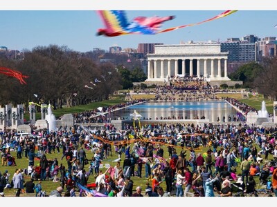 Prepare for Lift Off! Blossom Kite Festival Takes Over the National Mall on March 30th